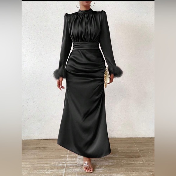 Dresses & Skirts - Stunning black satin dress!🖤
